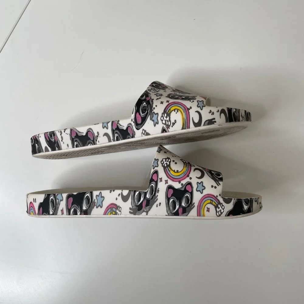 Melissa Girls Cat Kitty Rainbow Slip On Slides